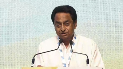 Cong asks Kamal Nath, Scindia to iron out differences | Cong asks Kamal Nath, Scindia to iron out differences