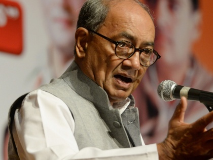 Main accused held for smuggling ganja is associated with Bajrang Dal, claims Digvijaya Singh | Main accused held for smuggling ganja is associated with Bajrang Dal, claims Digvijaya Singh