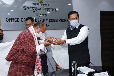 Sonowal, Bhutanese delegation discuss potential of waterways | Sonowal, Bhutanese delegation discuss potential of waterways