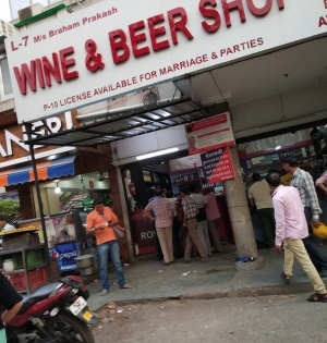 'Human rights activist' caught extorting from liquor shops | 'Human rights activist' caught extorting from liquor shops