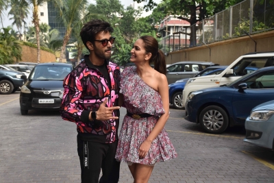 Pulkit Samrat, Kriti Kharbanda launch Delhi branch of Mukesh Chhabra's casting school | Pulkit Samrat, Kriti Kharbanda launch Delhi branch of Mukesh Chhabra's casting school Pulkit Samrat, Kriti Kharbanda launch Delhi branch of Mukesh Chhabra's casting school | Pulkit Samrat, Kriti Kharbanda launch Delhi branch of Mukesh Chhabra's casting school