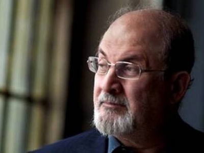 Rushdie lost sight in an eye, use of one hand after Aug attack | Rushdie lost sight in an eye, use of one hand after Aug attack