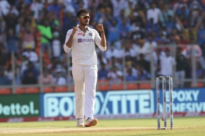 Patel fills Jadeja's shoes by sticking to his strengths | Patel fills Jadeja's shoes by sticking to his strengths