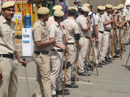 Kanwar Yatra 2023: Around 1,000 police personnel deployed in northeast Delhi | Kanwar Yatra 2023: Around 1,000 police personnel deployed in northeast Delhi
