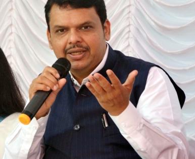 Hiren was murdered, top cops buried evidence to save political bosses in Ambani case: Fadnavis | Hiren was murdered, top cops buried evidence to save political bosses in Ambani case: Fadnavis