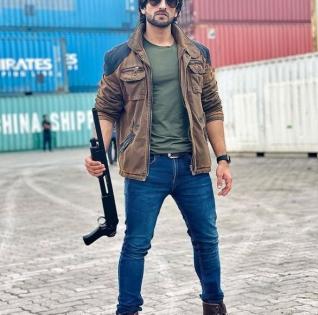 Zayn Ibad Khan is learning how to be romantic from his 'Aashiqana' character | Zayn Ibad Khan is learning how to be romantic from his 'Aashiqana' character