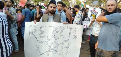 Maharashtra anti-CAA protests: 330 booked for violence | Maharashtra anti-CAA protests: 330 booked for violence