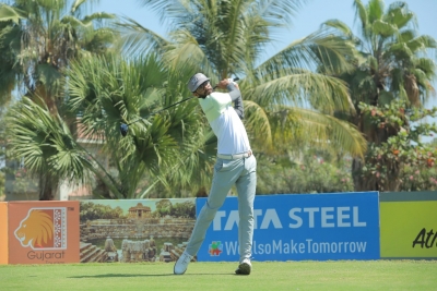 Gujarat Open Golf: Kochhar takes lead with sizzling 64, Yashas Chandra a shot behind | Gujarat Open Golf: Kochhar takes lead with sizzling 64, Yashas Chandra a shot behind