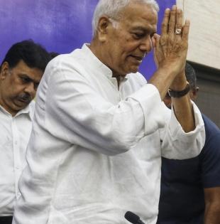 AIMIM declares support to Yashwant Sinha | AIMIM declares support to Yashwant Sinha AIMIM declares support to Yashwant Sinha | AIMIM declares support to Yashwant Sinha