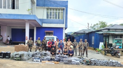 Assam Rifles seize arms bound for Myanmar in Mizoram, 7 held | Assam Rifles seize arms bound for Myanmar in Mizoram, 7 held