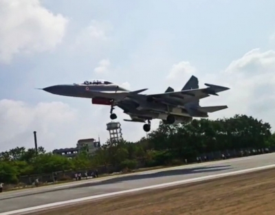 In successful trial, IAF jets touch down national highway in Andhra | In successful trial, IAF jets touch down national highway in Andhra