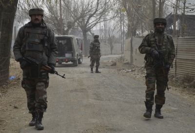 3 more soldiers involved in Kashmir LoC gunfight die | 3 more soldiers involved in Kashmir LoC gunfight die
