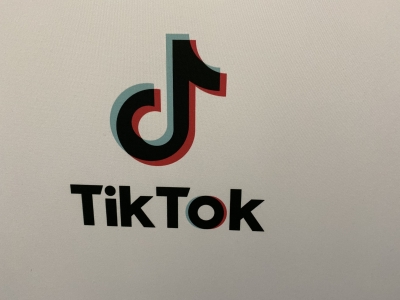 Youth killed while making Tik Tok video in UP | Youth killed while making Tik Tok video in UP Youth killed while making Tik Tok video in UP | Youth killed while making Tik Tok video in UP