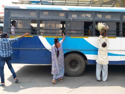 Woman, son denied entry into Telangana village | Woman, son denied entry into Telangana village