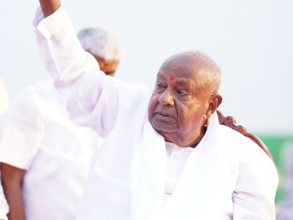 PM Modi's roadshows will not yield any results: Deve Gowda | PM Modi's roadshows will not yield any results: Deve Gowda