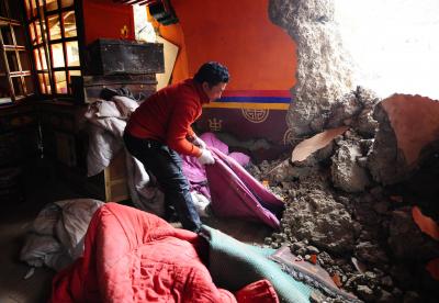 Tibetans in quake-hit areas get scarce aid from Chinese govt | Tibetans in quake-hit areas get scarce aid from Chinese govt Tibetans in quake-hit areas get scarce aid from Chinese govt | Tibetans in quake-hit areas get scarce aid from Chinese govt