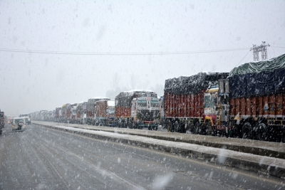 Srinagar-Jammu highway remained closed only for 8 hours this winter | Srinagar-Jammu highway remained closed only for 8 hours this winter