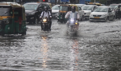 Waterlogging, traffic snarls in Delhi as rains continue | Waterlogging, traffic snarls in Delhi as rains continue