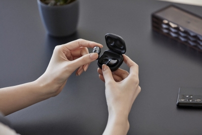 Samsung launches new Galaxy Buds Pro, SmartTag | Samsung launches new Galaxy Buds Pro, SmartTag