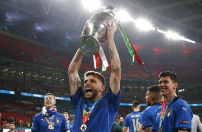 Euro 2020: Donnarumma the hero as Italy clinch title | Euro 2020: Donnarumma the hero as Italy clinch title