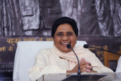 Mayawati's birthday to be low-key affair in pandemic | Mayawati's birthday to be low-key affair in pandemic Mayawati's birthday to be low-key affair in pandemic | Mayawati's birthday to be low-key affair in pandemic