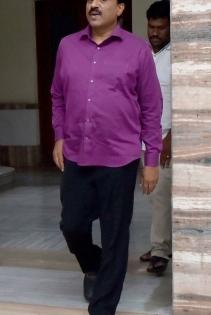 Telangana HC suspends conviction of Gali Janardhan Reddy, 3 others in Obulapuram mining case | Telangana HC suspends conviction of Gali Janardhan Reddy, 3 others in Obulapuram mining case Telangana HC suspends conviction of Gali Janardhan Reddy, 3 others in Obulapuram mining case | Telangana HC suspends conviction of Gali Janardhan Reddy, 3 others in Obulapuram mining case