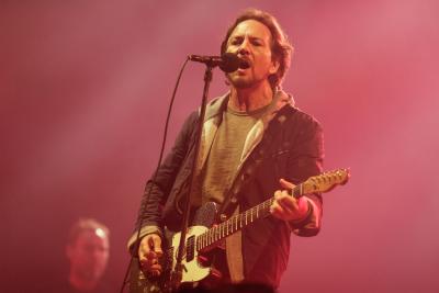 Pearl Jam postpones tour over COVID-19 concerns | Pearl Jam postpones tour over COVID-19 concerns