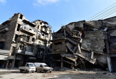 10 killed in building collapse in Syria's Aleppo | 10 killed in building collapse in Syria's Aleppo