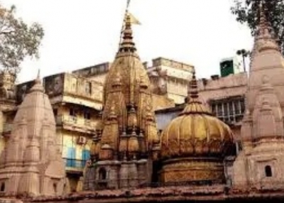 10 'corrupt' priests barred from performing rituals in Kashi temple | 10 'corrupt' priests barred from performing rituals in Kashi temple