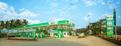 Jio-bp launches first Mobility Station providing multiple fueling, retail services | Jio-bp launches first Mobility Station providing multiple fueling, retail services