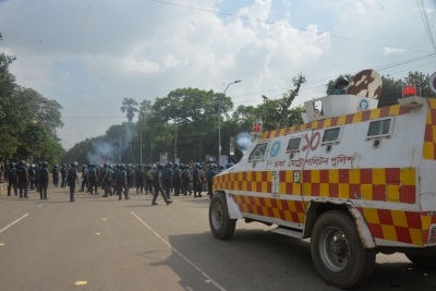 Bangladesh: Dozens injured as two groups clash during sit-in protest for July Charter | Bangladesh: Dozens injured as two groups clash during sit-in protest for July Charter Bangladesh: Dozens injured as two groups clash during sit-in protest for July Charter | Bangladesh: Dozens injured as two groups clash during sit-in protest for July Charter