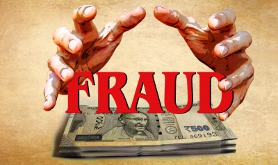 Delhi advocate held for Rs 50 cr fraud | Delhi advocate held for Rs 50 cr fraud