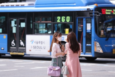 S.Korea reports 1,046 more Covid-19 cases | S.Korea reports 1,046 more Covid-19 cases