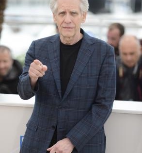 David Cronenberg's 'Crimes of the Future' earns Cannes walkouts, 7-minute standing ovation | David Cronenberg's 'Crimes of the Future' earns Cannes walkouts, 7-minute standing ovation