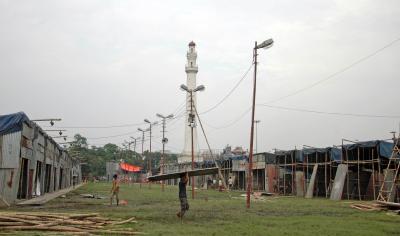 Kolkata's Shahid Minar 'purified' with 'Gangajal' after Shah's rally | Kolkata's Shahid Minar 'purified' with 'Gangajal' after Shah's rally
