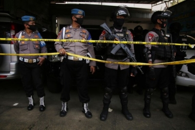 Indonesia's anti-terror squad arrests four suspected terrorists | Indonesia's anti-terror squad arrests four suspected terrorists