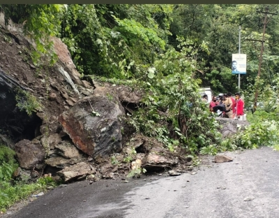 North Bengal landslides: Death toll rises to 23; Governor's office activates rapid action cell | North Bengal landslides: Death toll rises to 23; Governor's office activates rapid action cell