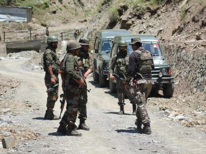 Pak intruder shot dead at IB in Jammu | Pak intruder shot dead at IB in Jammu