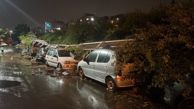 Heavy rain batters B'luru, yellow alert issued for 3 days | Heavy rain batters B'luru, yellow alert issued for 3 days