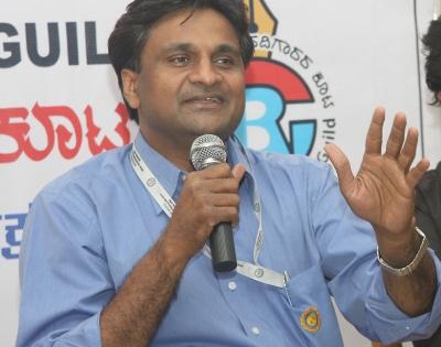 Used to ask captain for ball just to feel a part of XI, says Srinath | Used to ask captain for ball just to feel a part of XI, says Srinath