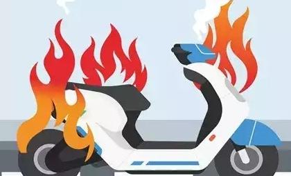 Battery scooter explodes during charging, house gutted in Lucknow | Battery scooter explodes during charging, house gutted in Lucknow