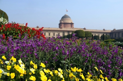 Mughal Gardens to be closed for public from March 7 | Mughal Gardens to be closed for public from March 7