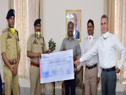 COVID-19: J-K Police contributes Rs 9.47 cr to state relief fund | COVID-19: J-K Police contributes Rs 9.47 cr to state relief fund