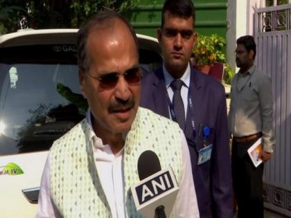 BJP doing 'poaching politics' in Madhya Pradesh, says Adhir Ranjan Chowdhury | BJP doing 'poaching politics' in Madhya Pradesh, says Adhir Ranjan Chowdhury