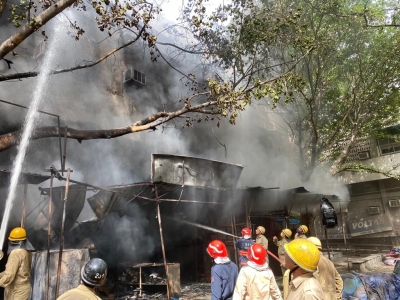 Major fire at Delhi's Jhandewalan cycle market, no injuries | Major fire at Delhi's Jhandewalan cycle market, no injuries