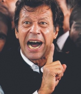 Imran warns Pak govt of dire consequences if poll dates are not announced | Imran warns Pak govt of dire consequences if poll dates are not announced
