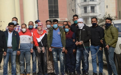 9 held in Rajasthan for ostracising two men | 9 held in Rajasthan for ostracising two men 9 held in Rajasthan for ostracising two men | 9 held in Rajasthan for ostracising two men