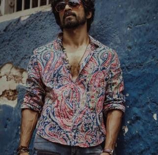 Arjun Das to make Hindi debut with an adaptation of Malayalam hit 'Angamalay Diaries' | Arjun Das to make Hindi debut with an adaptation of Malayalam hit 'Angamalay Diaries' Arjun Das to make Hindi debut with an adaptation of Malayalam hit 'Angamalay Diaries' | Arjun Das to make Hindi debut with an adaptation of Malayalam hit 'Angamalay Diaries'