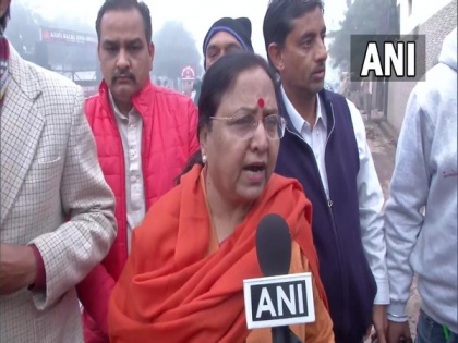 UP polls: BJP candidate from Agra Baby Rani Maurya casts vote | UP polls: BJP candidate from Agra Baby Rani Maurya casts vote