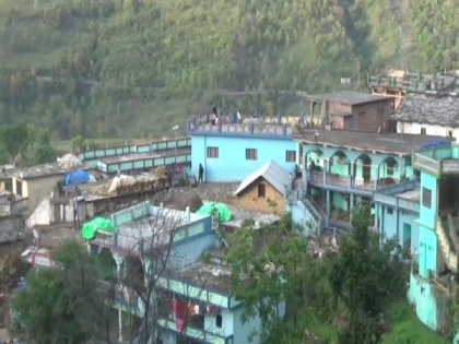 Village in Uttarakhand's Uttarkashi district sealed after first COVID-19 case | Village in Uttarakhand's Uttarkashi district sealed after first COVID-19 case